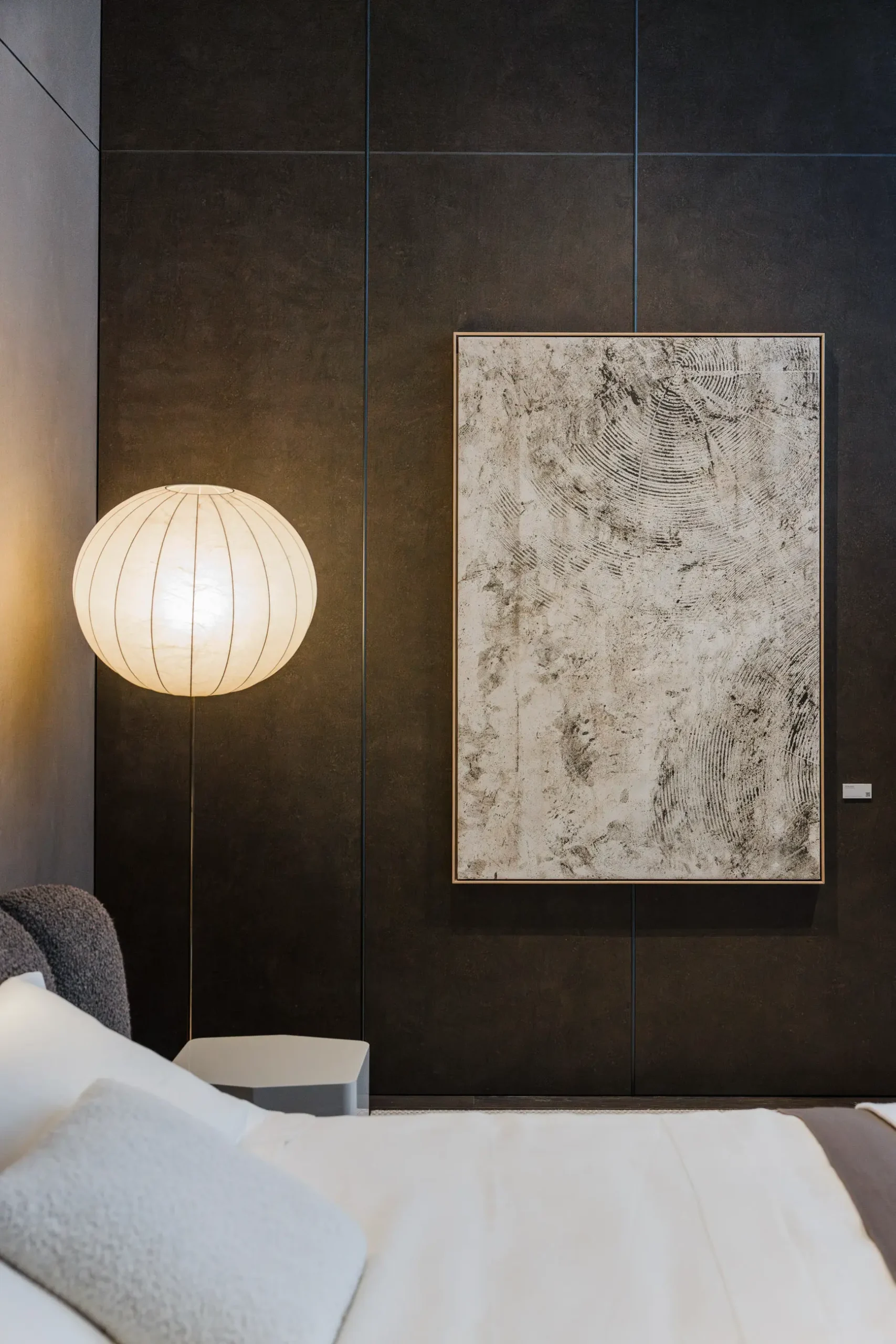Refined Italian interiors and timeless contemporary design by Molteni&C.