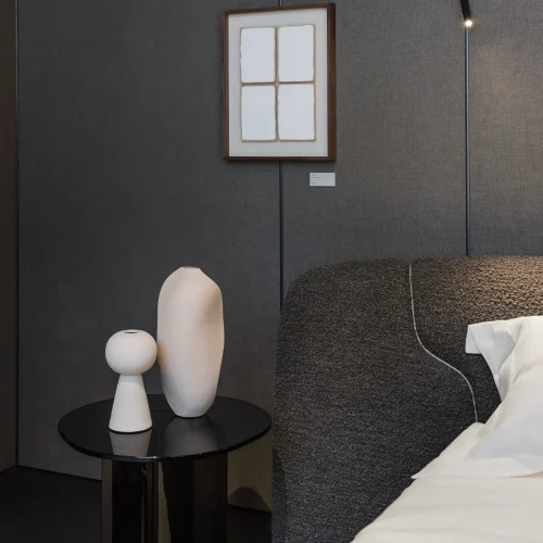 Refined Italian interiors and timeless contemporary design by Molteni&C.