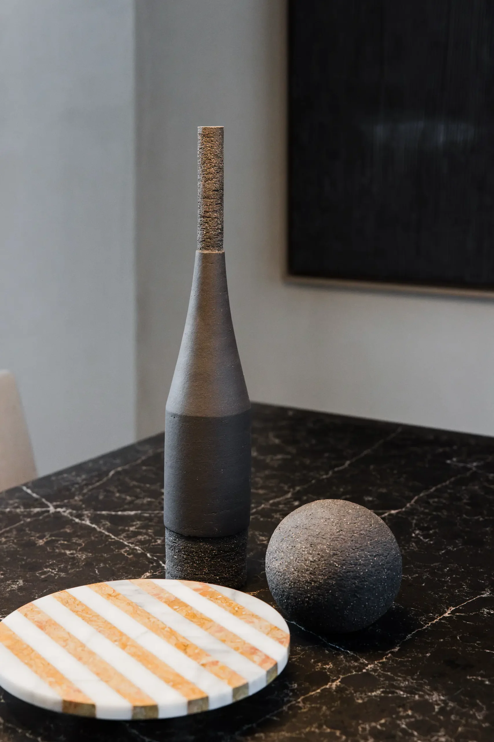 Refined Italian interiors and timeless contemporary design by Molteni&C.