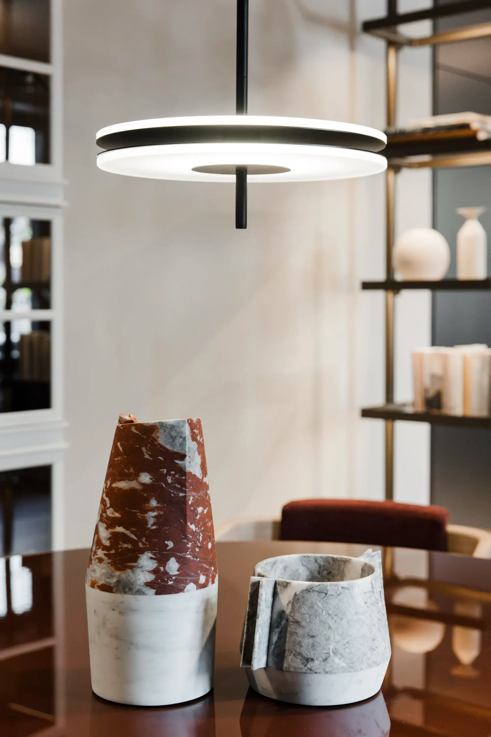 Refined Italian interiors and timeless contemporary design by Molteni&C.